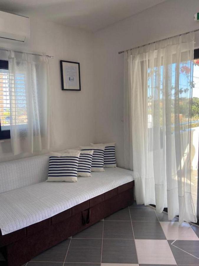 Holiday Home Rustika Mali Drvenik Bagian luar foto