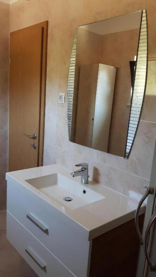 Holiday Home Rustika Mali Drvenik Bagian luar foto